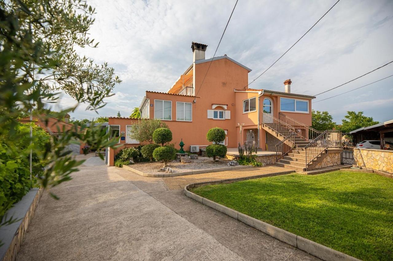 Apartment Josip Brusic Gabonjin Exterior photo